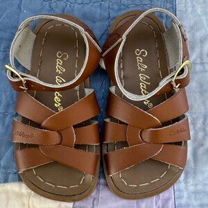 SALT WATER Sandals - Kids Sz 8 -  Tan -  Classic design - Like new